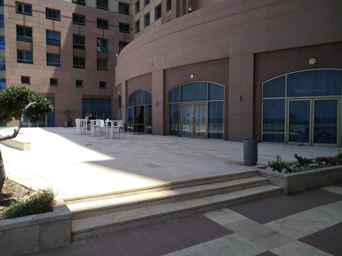 Almogim- Almog Building Haifa Kültér fotó