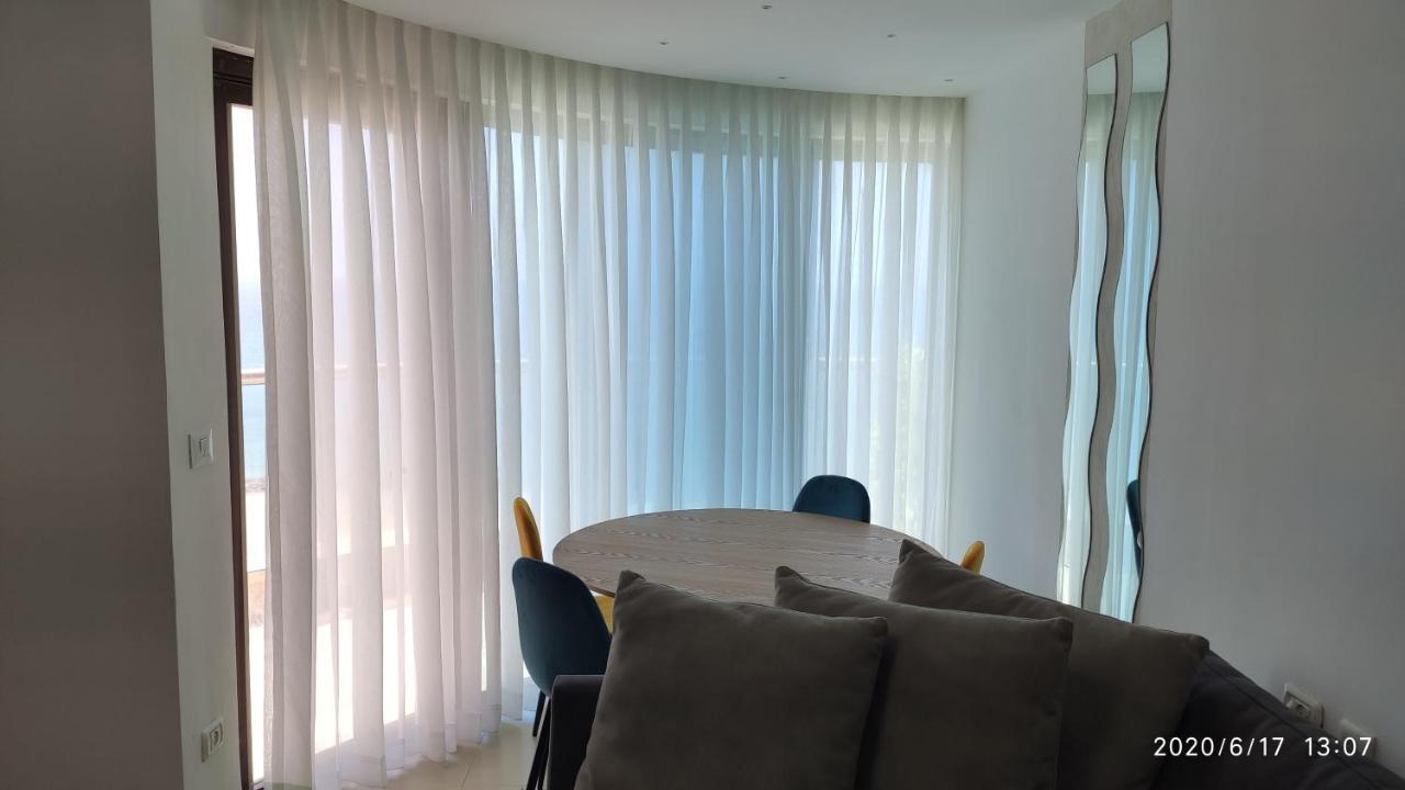 Almogim- Almog Building Haifa Kültér fotó